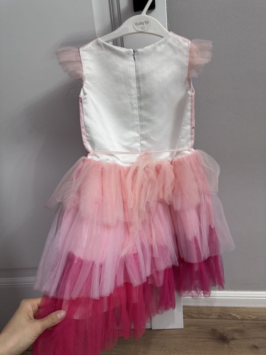 Нарядное платье для девочки