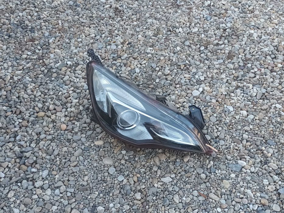 десен фар за опел астра ж OPEL ASTRA J