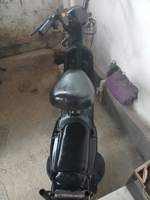 Velomax skuter srocna