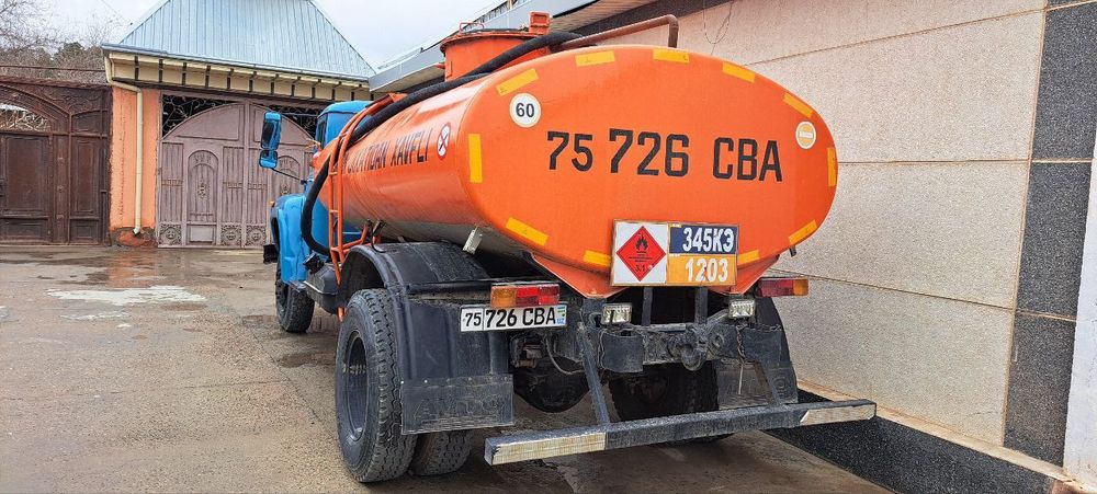 Зил-130 бензавоз