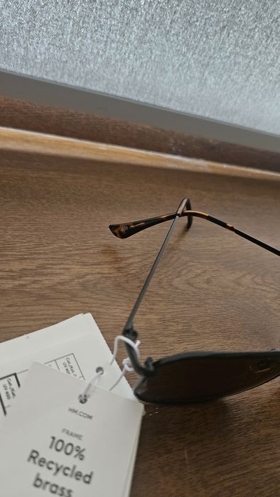 Солнцезащитные очки от H&M