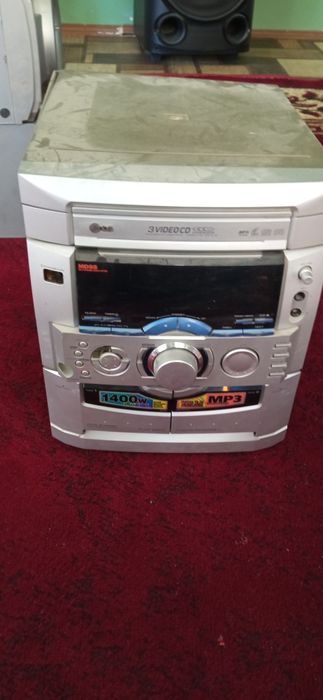 Magnitola 3vidio cd