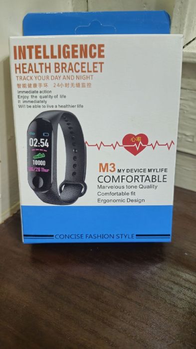 Срочно продам новые часы