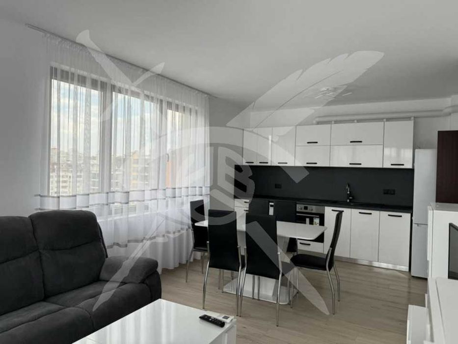 Дава се под наем Тристаен апартамент в Варна, Победа - 70 кв.м за 680 € - Снимка #1