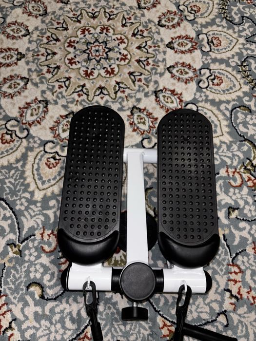 Мини степпер с эспандерами