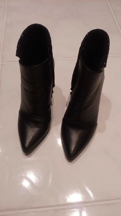 Ghetuțe/Botine damă piele naturala marimea 36