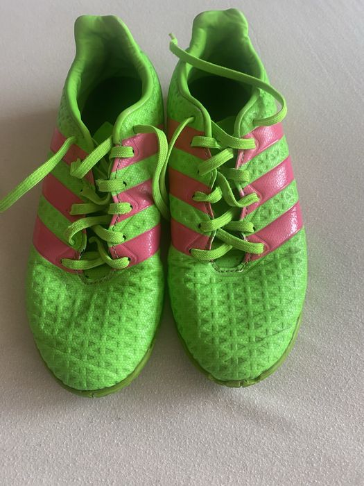 Стоножки 36 номер с подарък кори Адидас