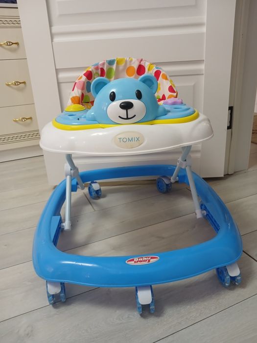 Продам детскии ходунки