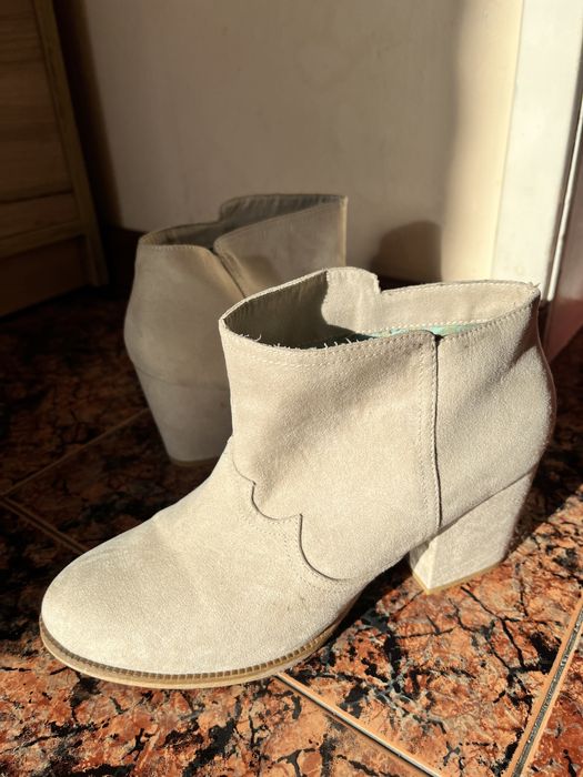 Дамски боти