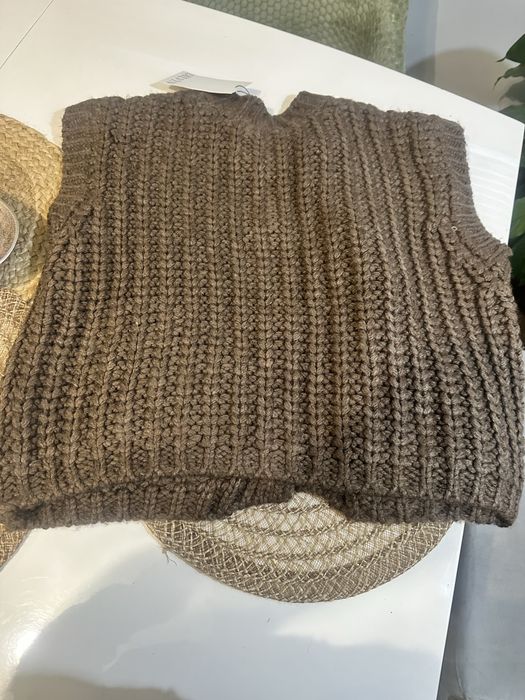 Нова жилетка/елек-20€