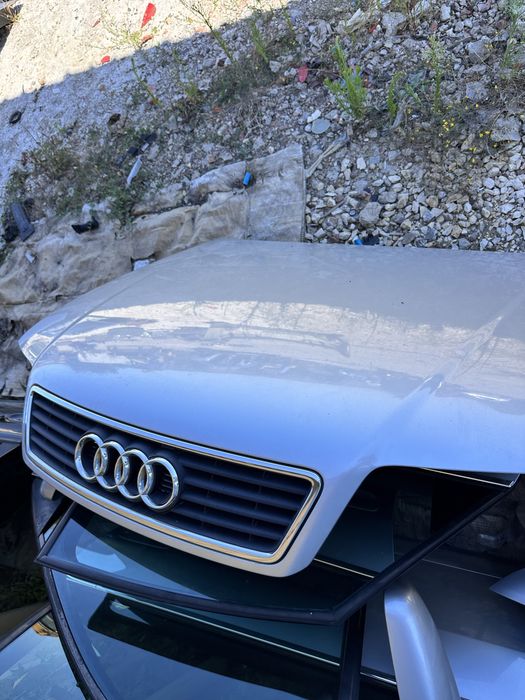 Преден капак Audi A6 C5