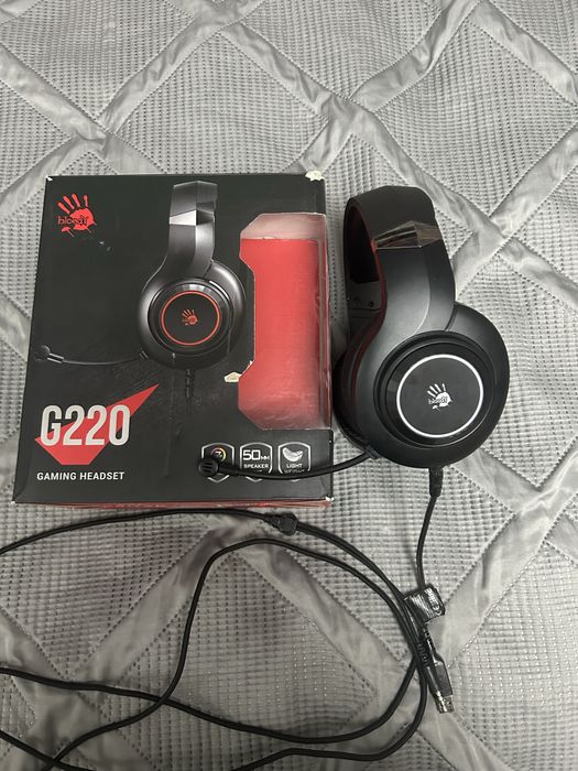 Продам игровые наушники