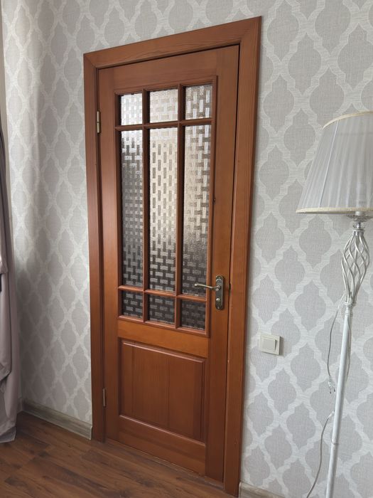 Продам межкомнатные двери