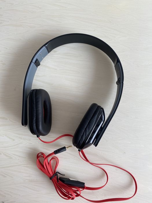 Продаю наушники