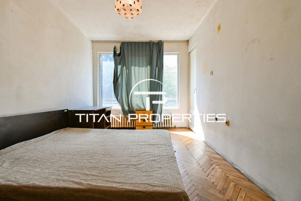 Дава се под наем Тристаен апартамент в София, Лозенец - 80 кв.м за 650 € - Снимка #7