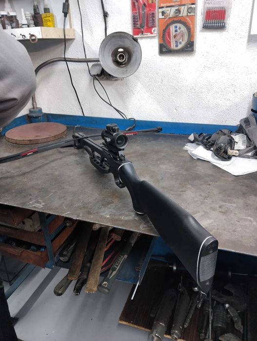 Арбалет голям с бързомер.