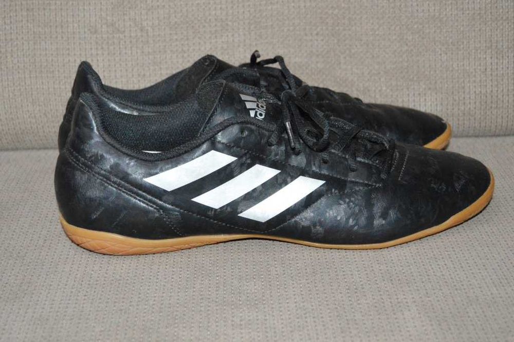 Adidasi fotbal sala ADIDAS CONQUISTO II IN 46