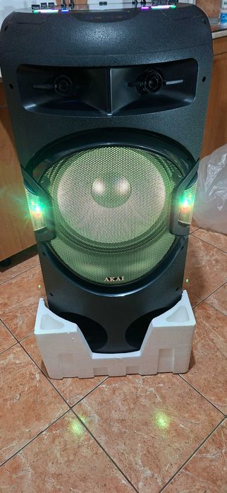 Boxa Akai Garantie cu acumulator