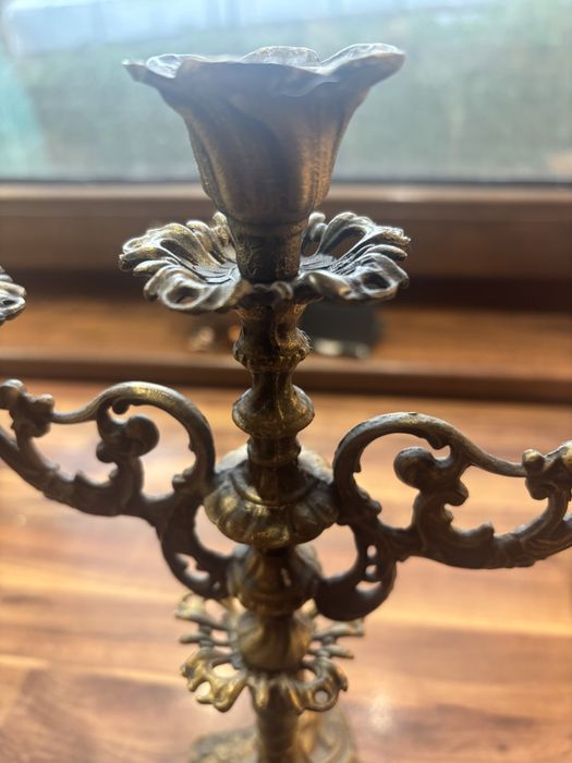 бронзов старинен свещник -3