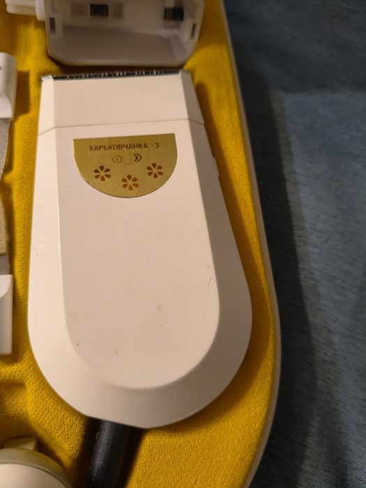 Электробритва с насадками Харьковчанка