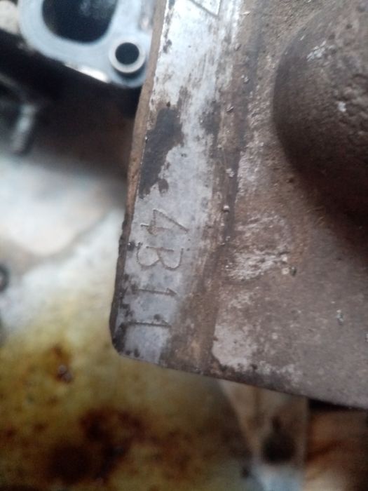 Продам двигатель на лансер 10 бу