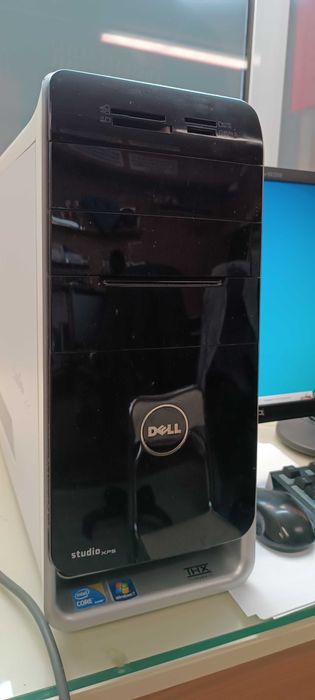 Dell Studio XPS и монитор Samsung BX2240