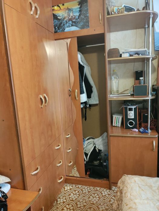 Спальный гарнитур