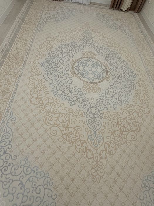 Кілемдер сатылады үш кілем бар