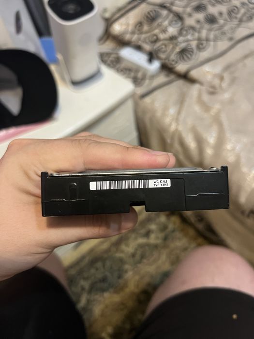 Продам жесткий жиск 1 тб