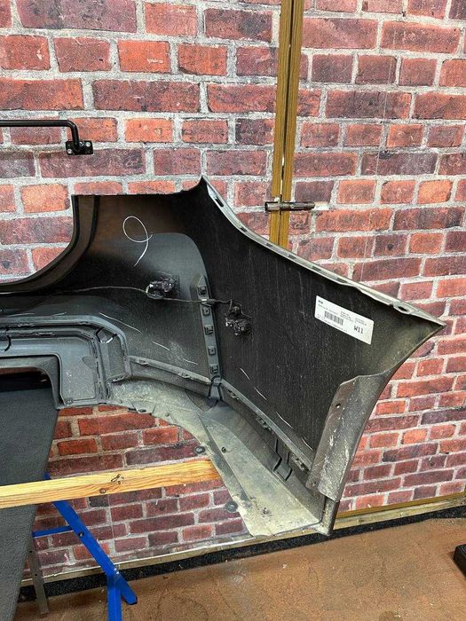 Bara spate BMW M3 g81