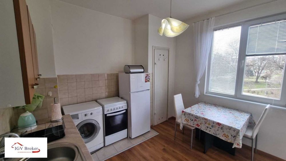 Двустаен апартамент в Центъра