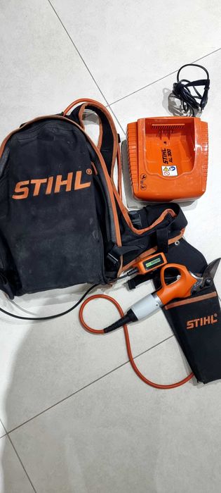 Foarfecă pe acumulator Stihl