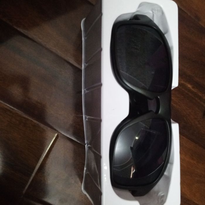 Очки с блютуз  водо стойкие хорошие динамики