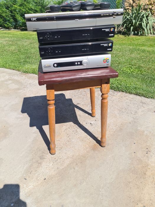 Receptoare satelit dolce si upc media box