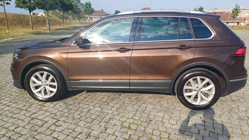 Vw Tiguan Highline DSG 2,0Tdi 150Cp Euro 6 Virtual Cockpit Matrix Panoramic Hedap Display Keyless Navigație Cameră marsalier