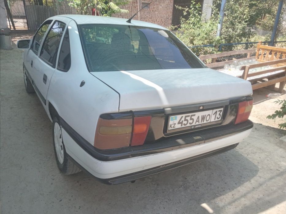 Opel vectra 1.6 сатылады