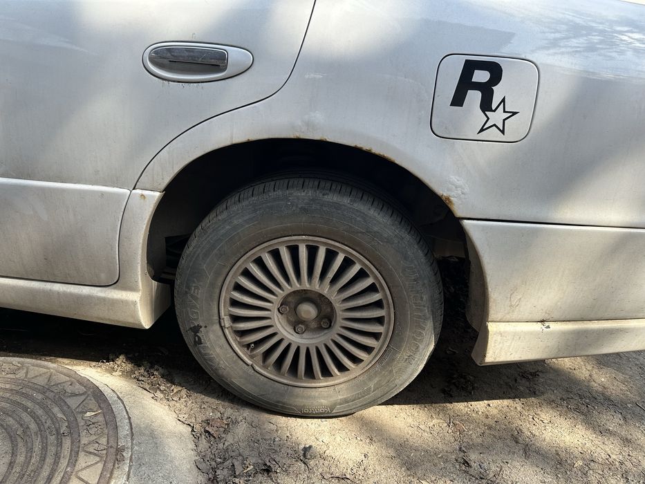 Nissan cefiro 1997 год 2,5