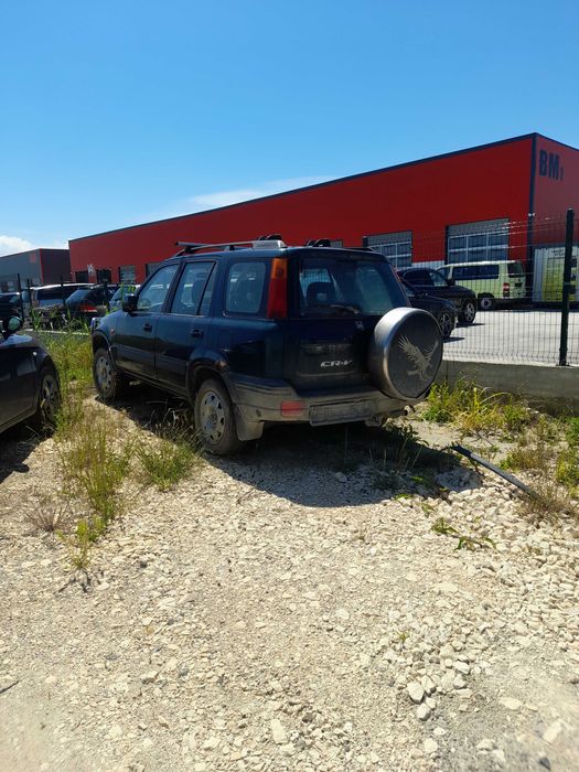 Продавам Honda cr-v бензин на части