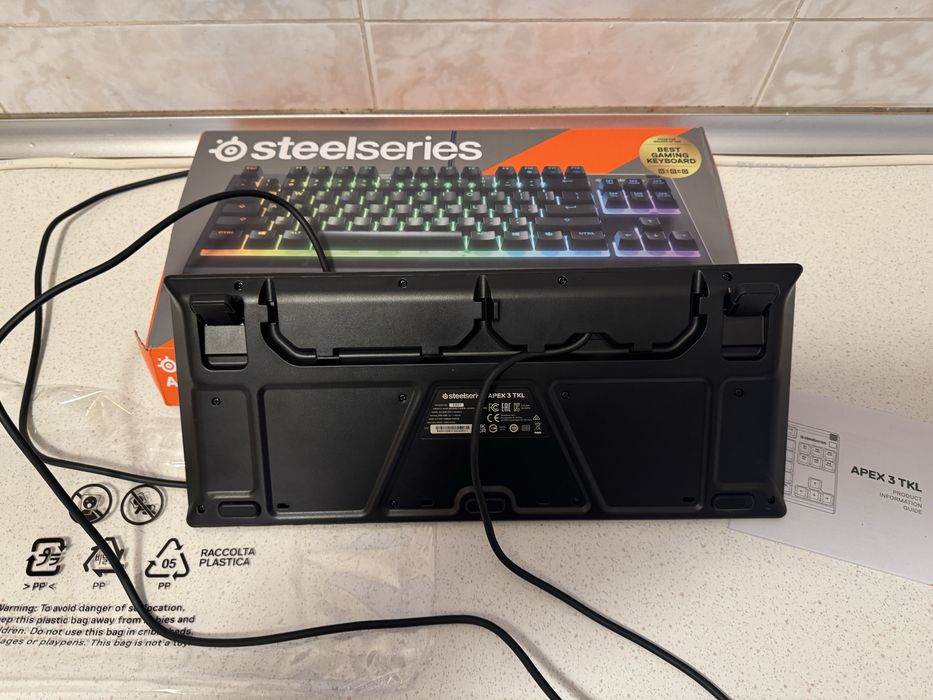 Tastatură APEX 3 TKL