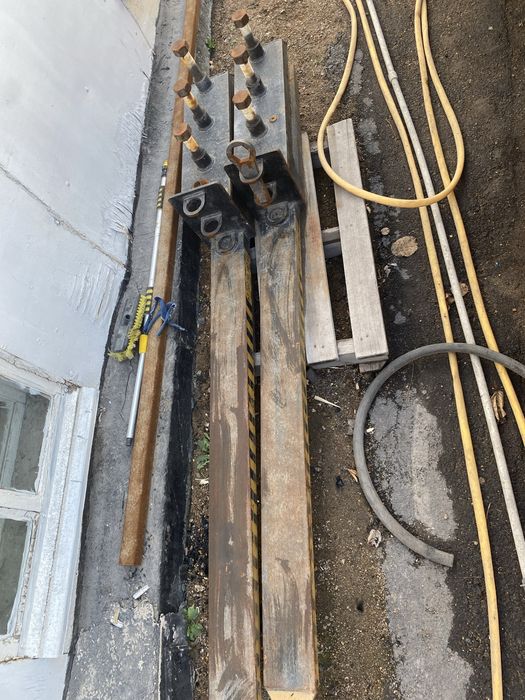 Продам фронтальный погрузчик