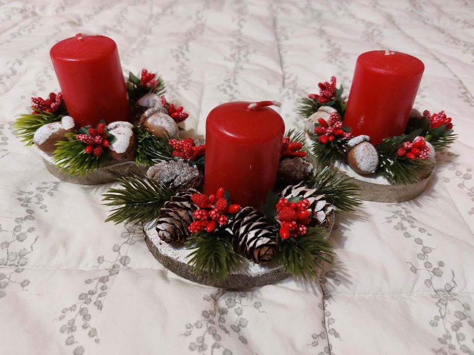 Коледни свещници