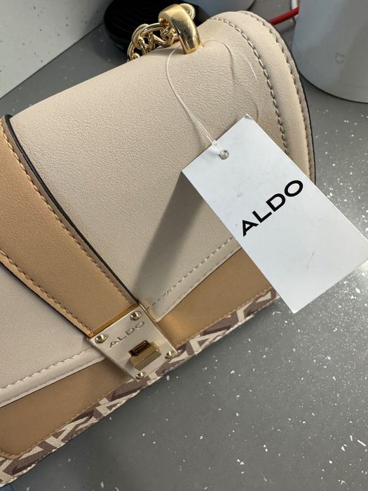Дамска чанта ALDO – нова с етикет