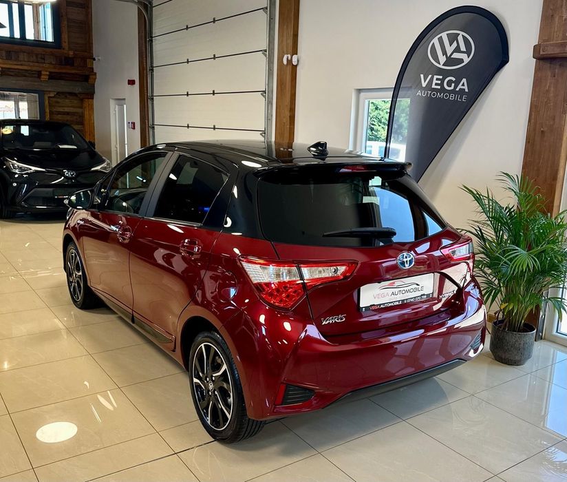 Toyota Yaris Toyota Yaris Hybrid 1.5 e-CVT | 2018 | STYLE,  Automată