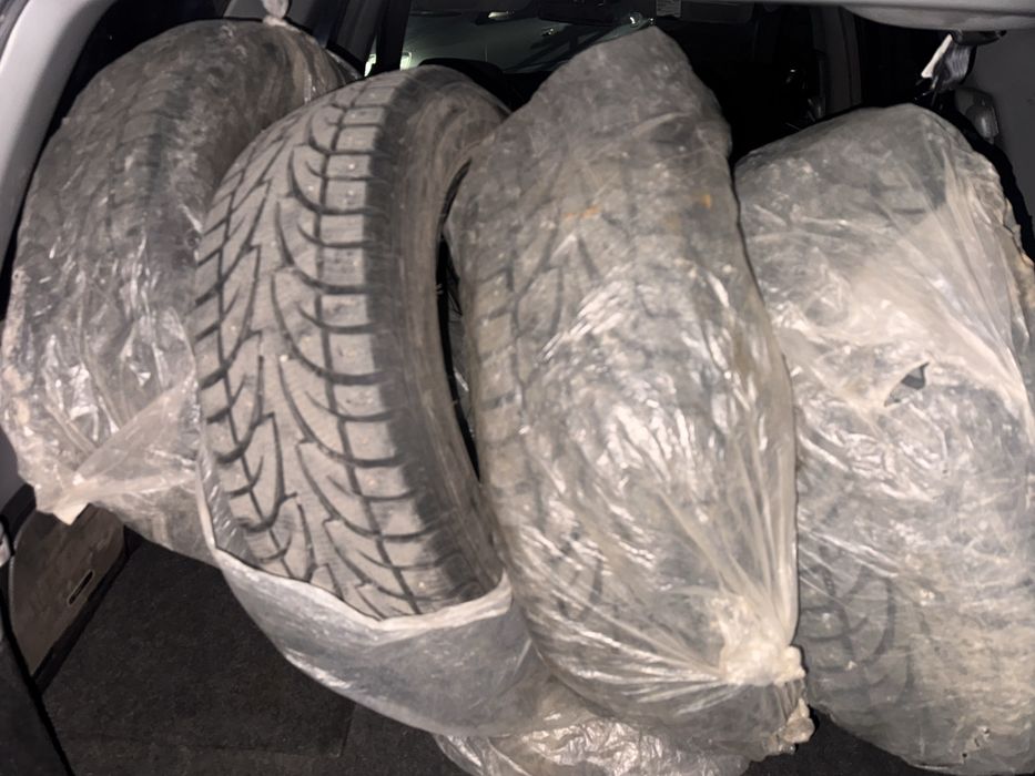 RosdX 215/60 R17
