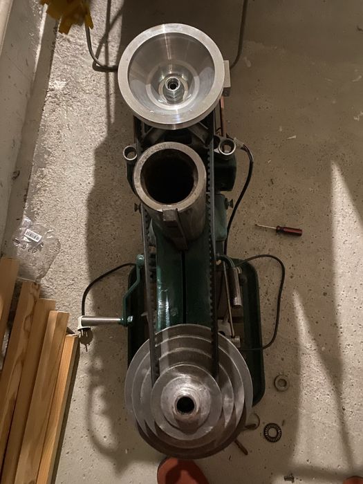 Сверлильный станок