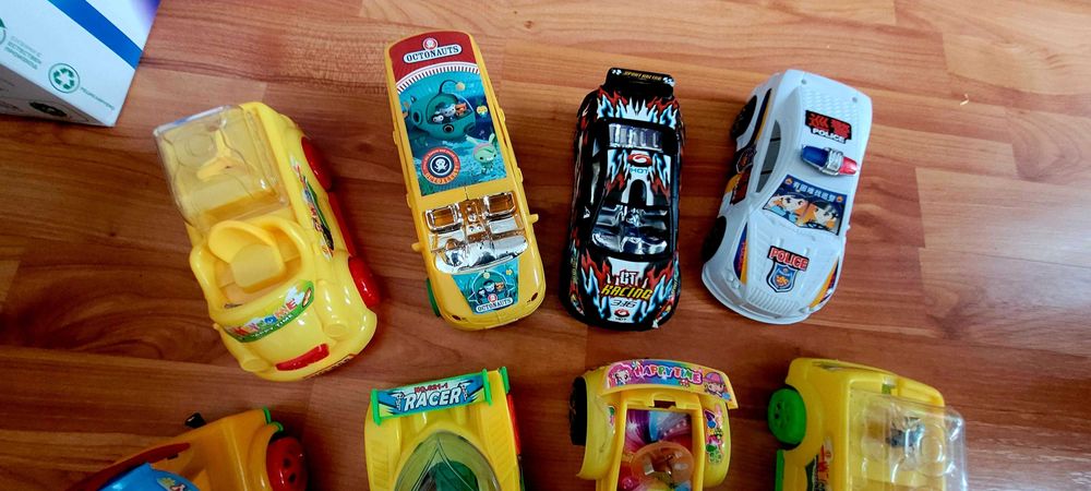 Детски играчки-коли