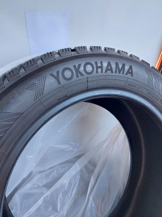 Шины Yokohama 215/55/17