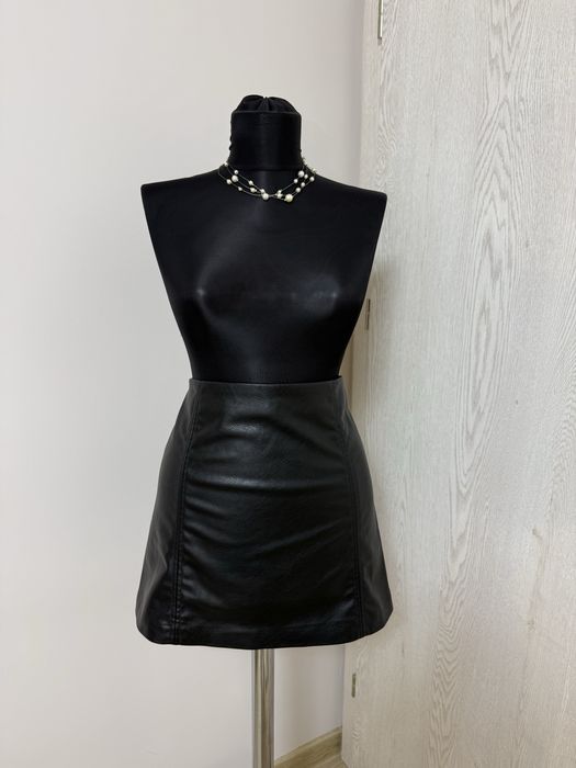 Fusta H&M, marimea M