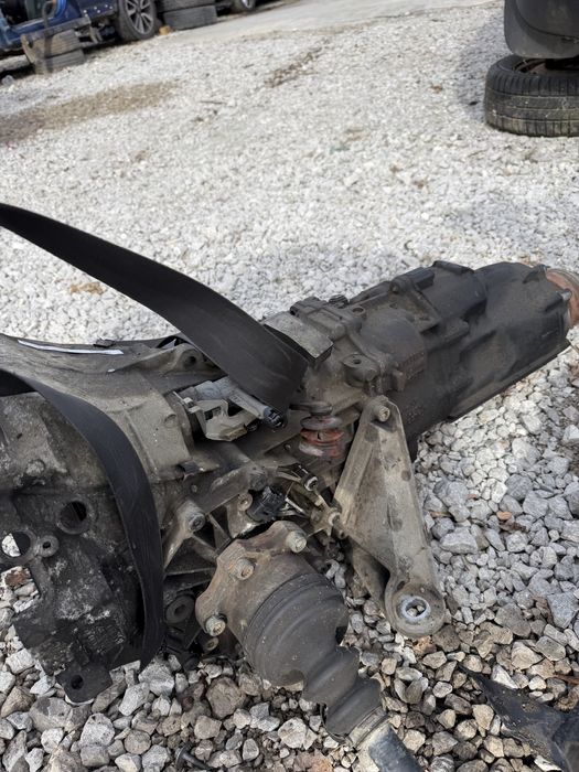 6 степенна ръчна скоростна кутия Volkswagen Passat 5.5 4x4