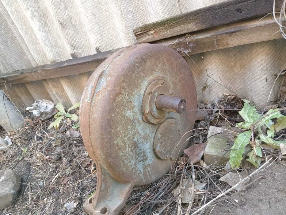 Продам точильный аппарат